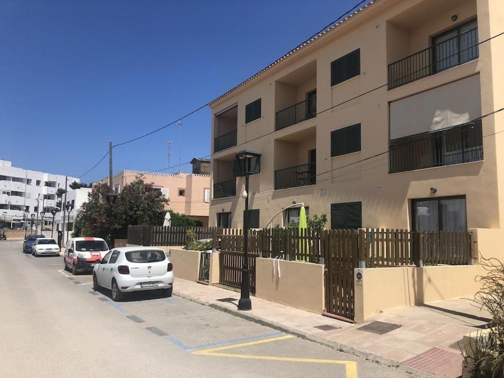 La Mundial Formentera Lägenhet Es Pujols Exteriör bild